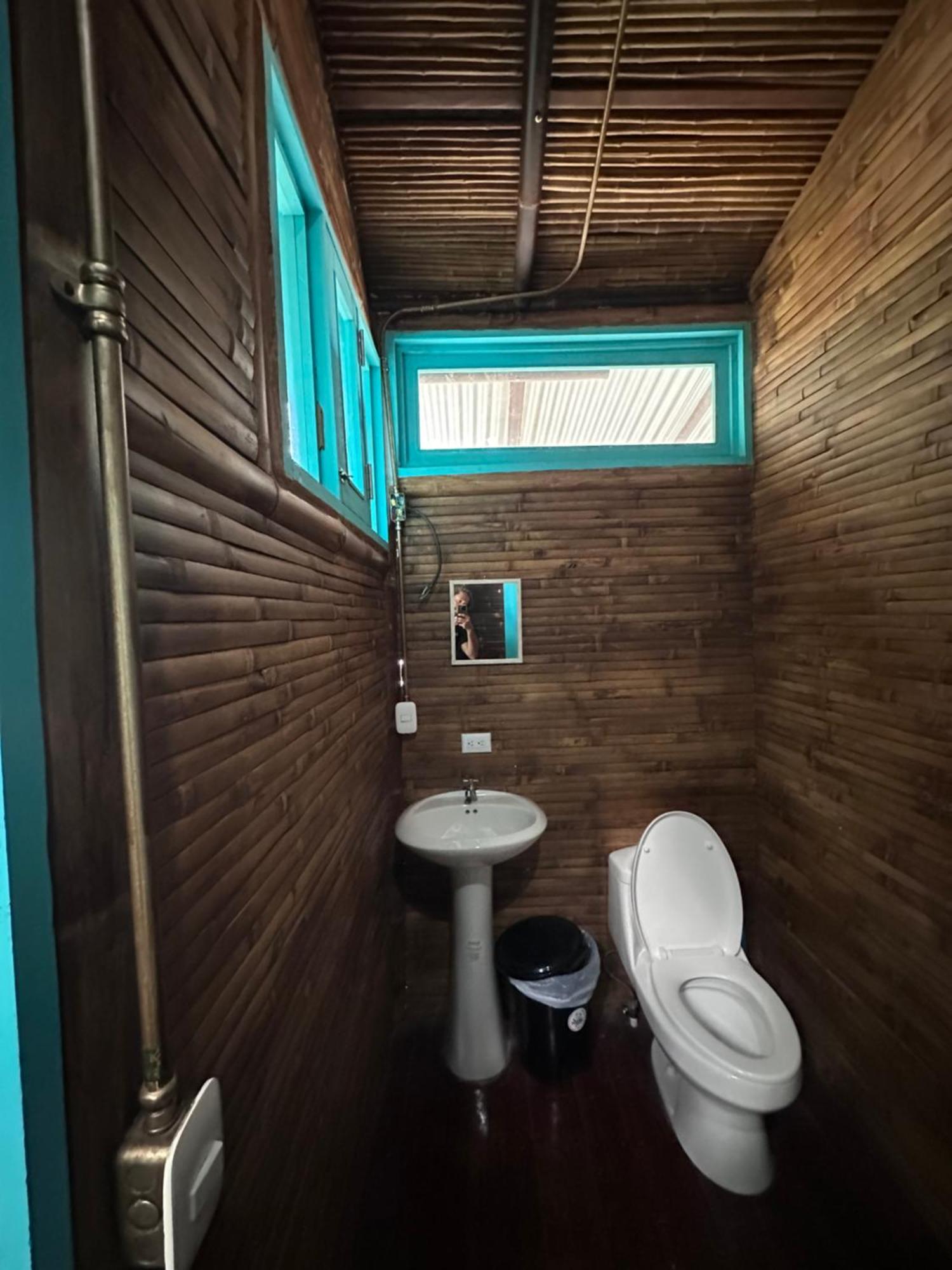 Eco-bamboo Chalet Turrialba